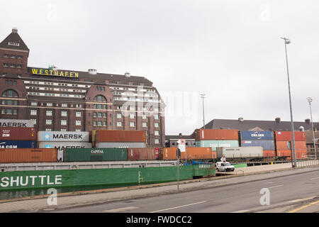 BERLIN, März 23: Berlin Westhafen, einem Binnenhafen von BEHALA über die Spree in Berlin am 23. März 2016 verwaltet. Stockfoto