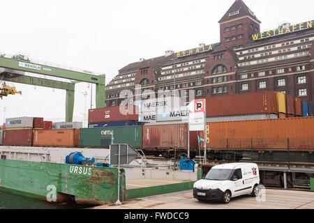 BERLIN, März 23: Berlin Westhafen, einem Binnenhafen von BEHALA über die Spree in Berlin am 23. März 2016 verwaltet. Stockfoto