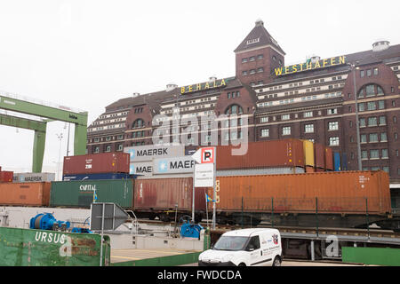 BERLIN, März 23: Berlin Westhafen, einem Binnenhafen von BEHALA über die Spree in Berlin am 23. März 2016 verwaltet. Stockfoto