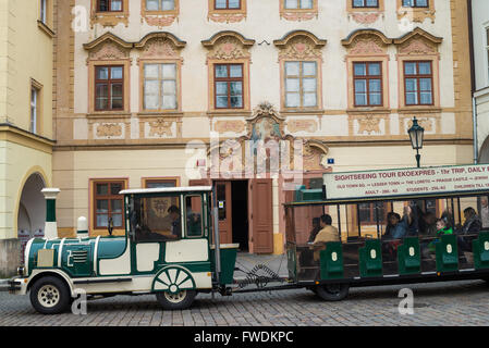 Restaurant U Cerneho Vola (der schwarze Ochse), Loretanska Straße, in der Nähe von Pragerburg, Prag, Tschechische Republik Stockfoto