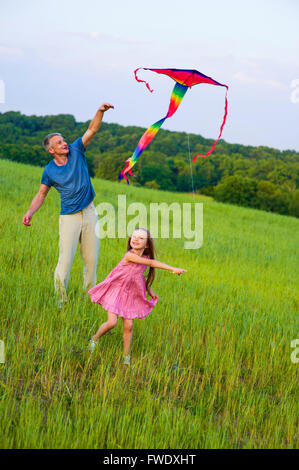 Glücklicher Vater und Tochter. Stockfoto