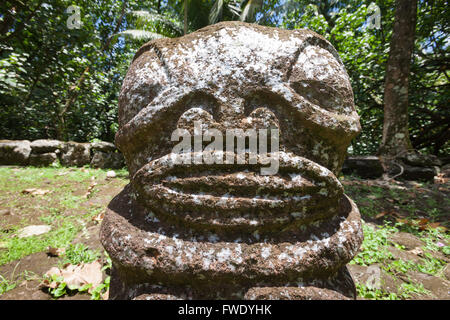 Tiki auf Nuku Hiva Stockfoto