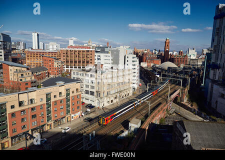 Manchester Skyline Oxford Road Station Palast Hotel Eisenbahnentwicklung Büroentwicklung Raum entwickelt, lassen Sie zu kleinen mediu Stockfoto