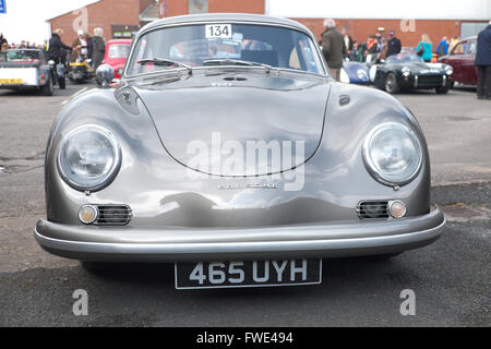 Porsche 356A Speedster bei Bromyard Speed Festival Herefordshire UK Event im April 2016 Stockfoto