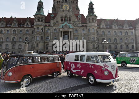 60 Jahre Volkswagen Transporter aus Hannover. Stockfoto