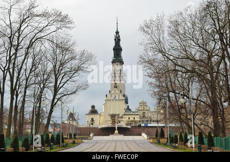 Das Kloster Jasna Gora ist die bekanntesten polnischen Schrein der Jungfrau Maria und der größte Wallfahrtsort des Landes. Stockfoto
