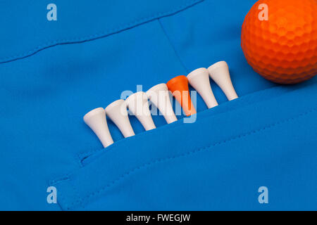 Detail der blaue Hosen und Golf-Ausrüstungen Stockfoto
