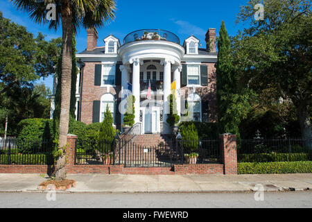 Haus im Kolonialstil in Charleston, South Carolina, Vereinigte Staaten von Amerika, Nordamerika Stockfoto