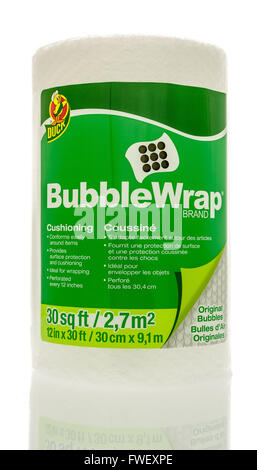Winneconne, Wisconsin - 3. April 2016: eine Rolle von Bubble Wrap Marke Dämpfung verwendet für die Verpackung der Dinge um sie zu schützen. Stockfoto