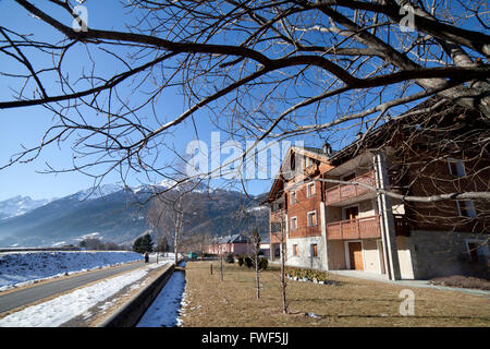 Alpine Eigentumswohnung Haus. Bormio, Valtellina, Sondrio, Italien Stockfoto