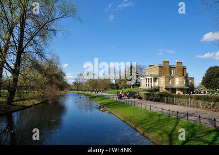 Clissold Haus im Clissold Park, Stoke Newington, Hackney, London UK Stockfoto