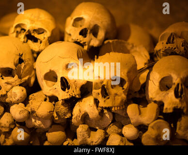 Beinhaus in Neapel in der Verschütteten von Pest und Cholera sind Stockfoto