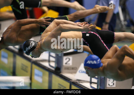 Tokio, Japan. 4. April 2016. Kosuke Kitajima Schwimmen: Japan Meisterschaft (JAPAN schwimmen 2016) Männer Schwimmen 100m Brustschwimmen Halbfinale Tatsumi International Swimming Center in Tokio, Japan. Bildnachweis: AFLO SPORT/Alamy Live-Nachrichten Stockfoto