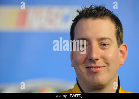 10. Dezember 2011 - USA - Fahrer Kyle Busch während NASCAR Medien vor dem Daytona 500 auf dem Daytona International Speedway am 16. Februar 2012 in Daytona Beach, Florida, Daytona Beach, Fla... ZUMA PRESS/Scott A. Miller (Kredit-Bild: © Scott A. Miller über ZUMA Draht) Stockfoto