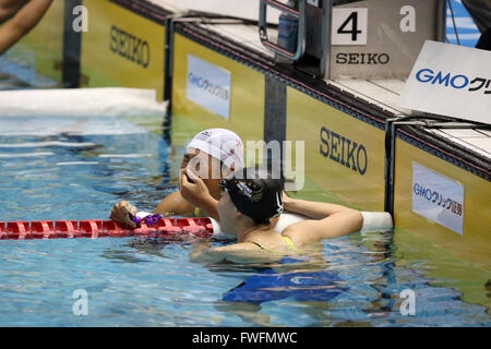 (L, R) Rikako Ikee, Natsumi Hoshi, 4.-10. APRIL 2016 - Schwimmen: Japan Meisterschaft (JAPAN schwimmen 2016) Frauen Schwimmen 100m Schmetterling-Finale Tatsumi International Swimming Center in Tokio, Japan. (Foto: AFLO SPORT) Stockfoto