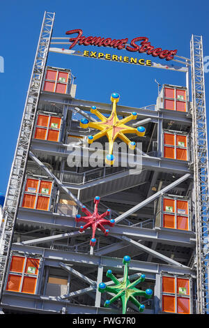 Fremont Street Experience Turm, Innenstadt, Las Vegas, Nevada, USA Stockfoto