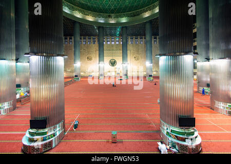 Innenministerium der Istiqlal Moschee oder Masjid Istiqlal, (Unabhängigkeit Moschee), Jakarta, Indonesien, Südostasien Stockfoto