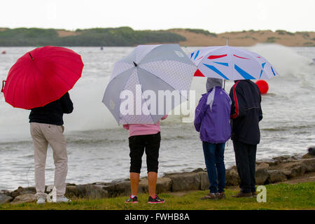 British Summer Jetski Championships Sportveranstaltungen , Runde 3 Crosby Marine Lake, Lakeside Adventure Marina Center; Freestyler Jetskifahrer - Jet Ski Ra Stockfoto