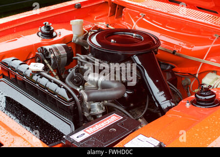 Seaburn, Sunderland, Tyne and Wear, 12. Juni 2016, sehen Besucher Oldtimer und Veteranen auf Seaburn Classic Car Show 2016. Bildnachweis: Robert Cole/Alamy Live-Nachrichten Stockfoto