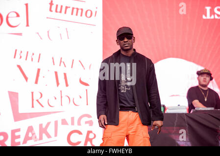 Manchester, UK. 12. Juni 2016. Skepta führt auf der Hauptbühne beim Parklife 2016 präsentiert von The Warehouse-Projekt im Heaton Park, Manchester 05.12.2016 Credit: Gary Mather/Alamy Live News Stockfoto