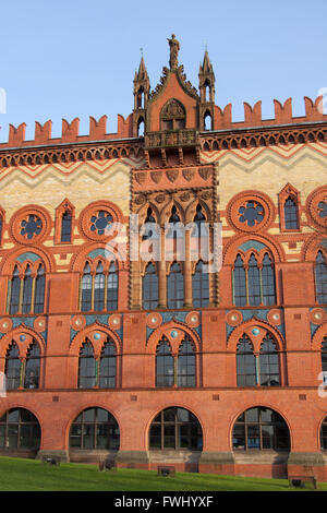 Stadt in Glasgow, Schottland. Malerischen architektonischen Blick auf die ehemalige Templetons Teppichfabrik bei Glasgow Green. Stockfoto