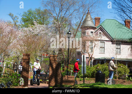 Segways im vierten Ward Park, Charlotte, North Carolina, USA. Stockfoto