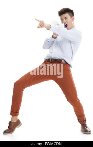 Porträt des jungen Mannes in Freizeitkleidung Stockfoto
