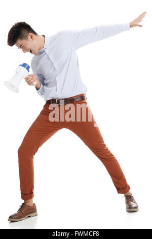 Porträt des jungen Mannes in Freizeitkleidung Stockfoto