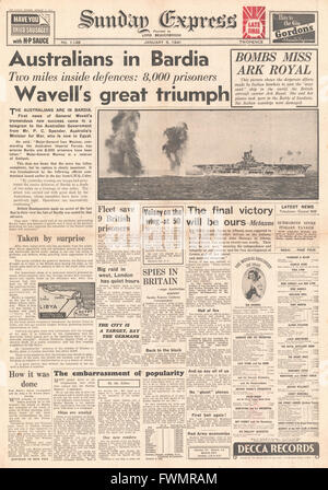 1941 Titelseite Sunday Express australische Truppen geben Sie Bardia und HMS Ark Royal unter Beschuss Stockfoto