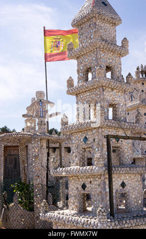 Haus in Spanien in Muscheln, in der Nähe von Rojales abgedeckt Stockfoto