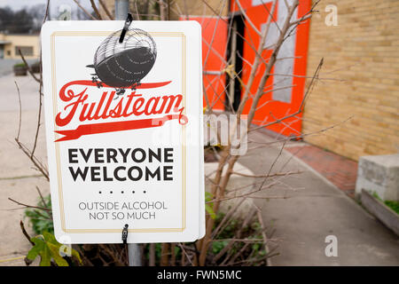 FullStream Brauerei & Taverne, Durham, North Carolina North Carolina USA. Südlichen Craft Bier und Essen. Stockfoto