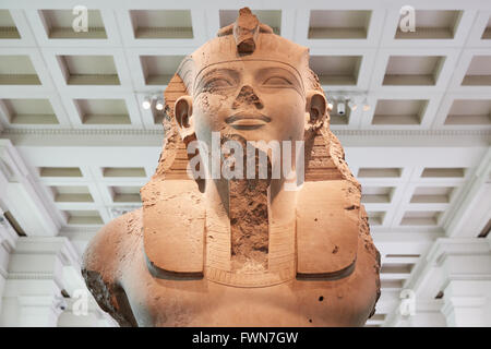 Büste von König Amenhotep III, 1370 v. Chr. Theben, Ägypten am britischen Museum in London Stockfoto