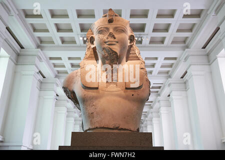 Büste von König Amenhotep III, 1370 v. Chr. Theben, Ägypten am britischen Museum in London Stockfoto