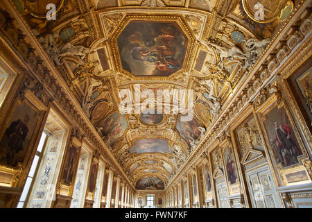 Louvre-Museum, Apollo-Galerie in Paris Stockfoto