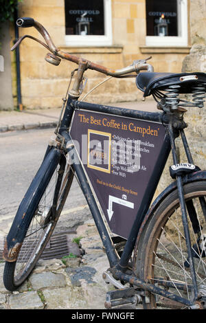 Shop Fahrrad anmelden Chipping Campden, Gloucestershire, Cotswolds, England Stockfoto
