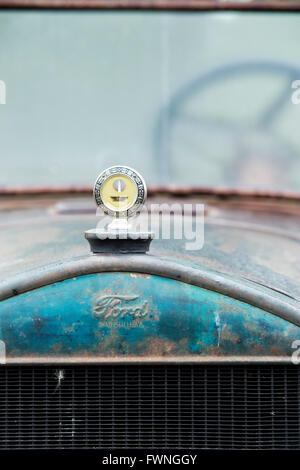 1931 Ford Rat Rod-front-End mit einer Boyce MotoMeter-Temperatur messen Stockfoto