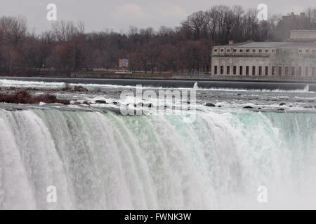 Foto von dem mächtigen Niagara und Wasserfall Stockfoto