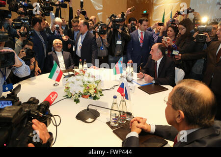 Baku, Aserbaidschan. 7. April 2016. Irans Außenminister Mohammad Javad Zarif, aserbaidschanischen Außenminister Elmar Mammadyarov und Russlands Außenminister Sergei Lavrov (L-R sitzen) halten ein trilaterales Treffen. Bildnachweis: Aziz Karimow/Pacific Press/Alamy Live-Nachrichten Stockfoto