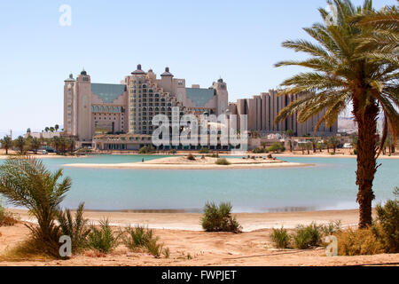 Eilat, Israel. Hotel auf der künstlichen Lagune Stockfoto