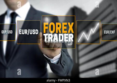Forex Trader Touchscreen gesteuert Geschäftsmann. Stockfoto