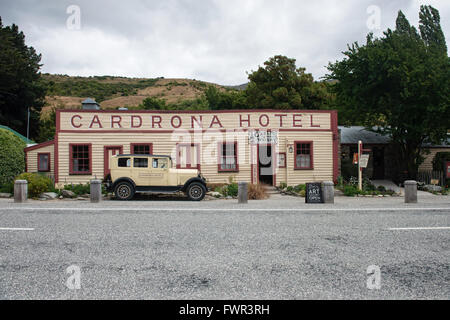 WANAKA, Neuseeland - 7. Januar 2016: Historische Cardrona Hotel erbaut im Jahre 1863 in der Nähe der Stadt Wanaka, Neuseeland. Stockfoto