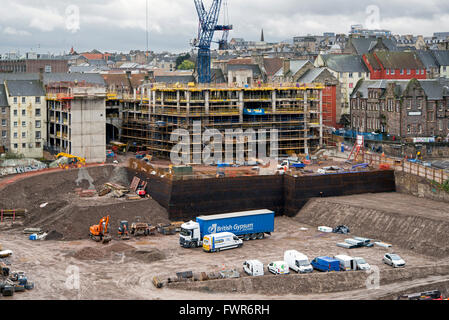 Arbeiten Sie voran auf das umstrittene Projekt £150m Caltongate in Edinburgh. Stockfoto