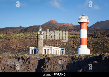 Faro de Fuencaliente, Vulkan Teneguia in den Rücken, Fuencaliente, La Palma, Kanarische Inseln, Spanien Stockfoto