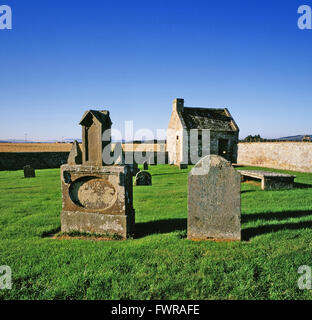 Alter Grabstof in Fort George, Schottland Stockfoto