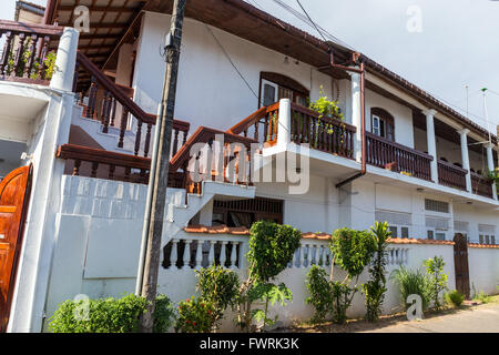 Straßenbild und Architektur in der historischen Festung Galle, Galle, Sri Lanka Stockfoto