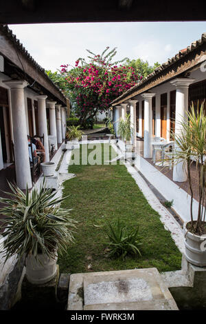 Straßenbild und Architektur in der historischen Festung Galle, Galle, Sri Lanka Stockfoto