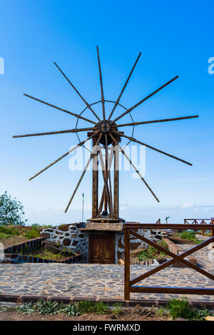 Restaurierte Windmühle für das Schleifen von Gofio verwendet. Las Tricias Garafía, La Palma, Teneriffa, Kanarische Inseln, Spanien, Europa Stockfoto