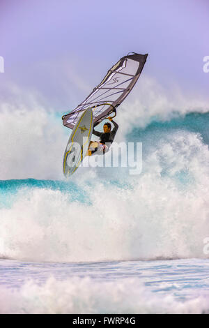 Windsurfen in Maui Stockfoto