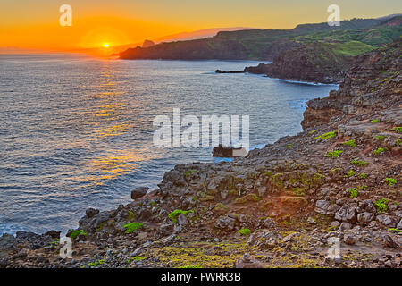 Nordufer Maui bei Sonnenuntergang Stockfoto