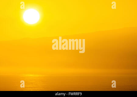intensive Dramatice Sonnenaufgang über den Hängen des Haleakala Maui Hawaii Stockfoto